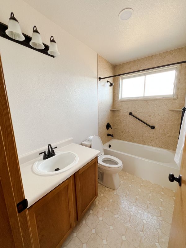 Bathroom Makeover Service in Sarasota, FL